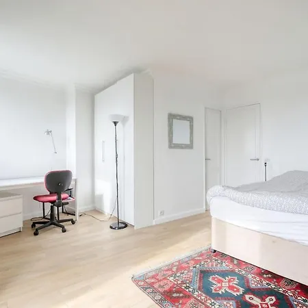 Appartement - Auteuil - 70m2, Balconies, Sun, Renovated - Fits 5 Parijs