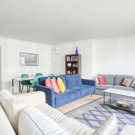 Appartement - Auteuil - 70m2, Balconies, Sun, Renovated - Fits 5 Parijs